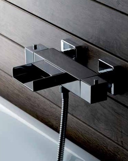 Смеситель для ванны Paini Dax-R 84CR111THWFKM хром — изображение 4